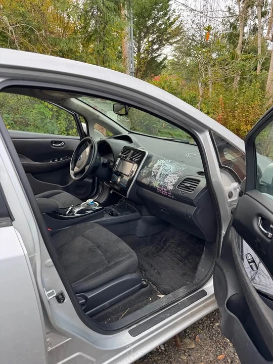 2017 Nissan Leaf - Image 5 of 5