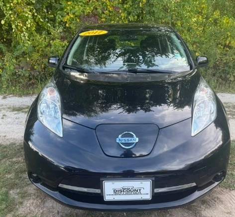 2017 Nissan Leaf - Image 3 of 10