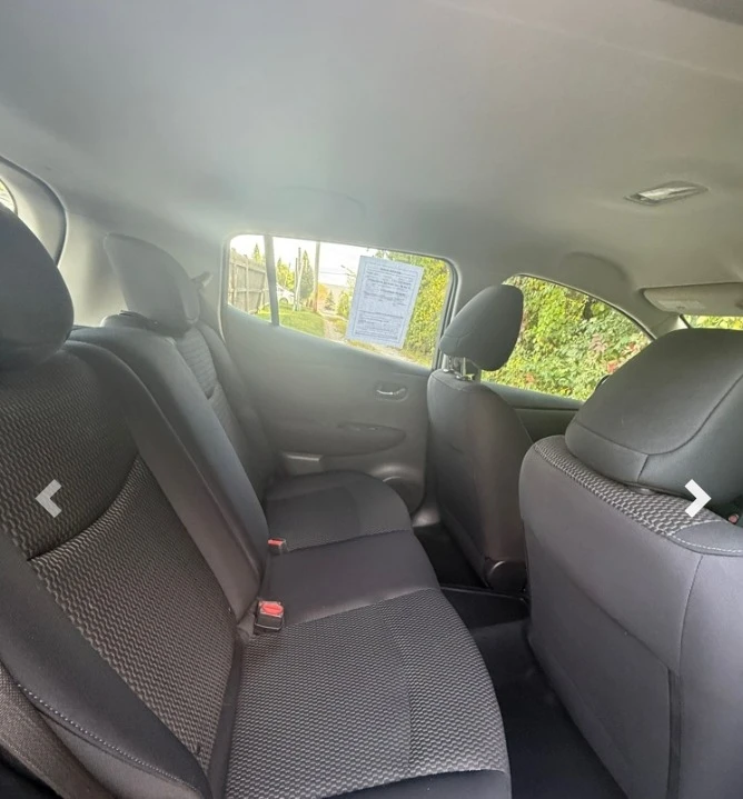 2017 Nissan Leaf - Image 8 of 10