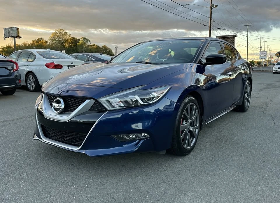 2017 Nissan Maxima 8th Gen - Image 3 of 17