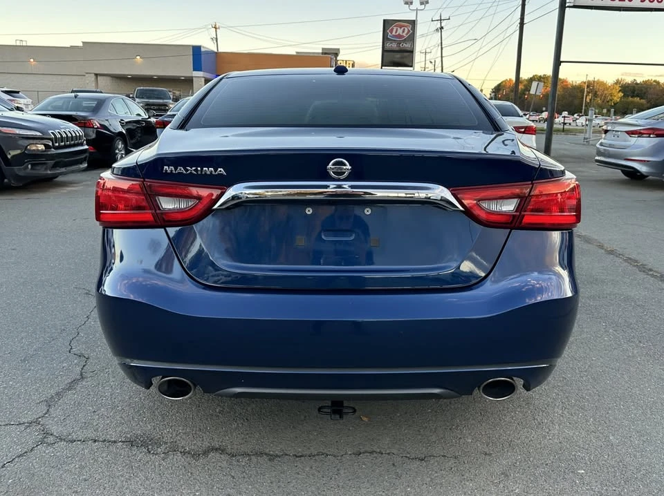 2017 Nissan Maxima 8th Gen - Image 5 of 17