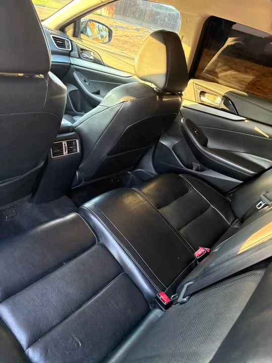 2017 Nissan Maxima 8th Gen - Image 6 of 10