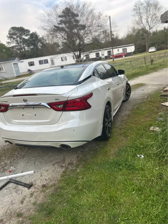 2017 Nissan Maxima 8th Gen - Image 3 of 10