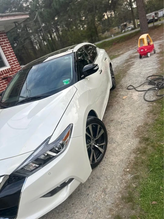 2017 Nissan Maxima 8th Gen - Image 5 of 10