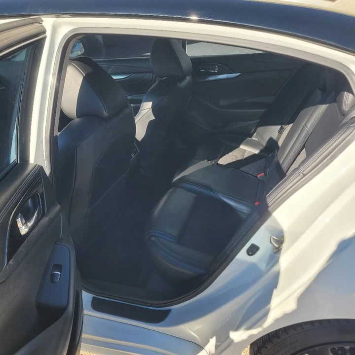 2017 Nissan Maxima 8th Gen - Image 9 of 15