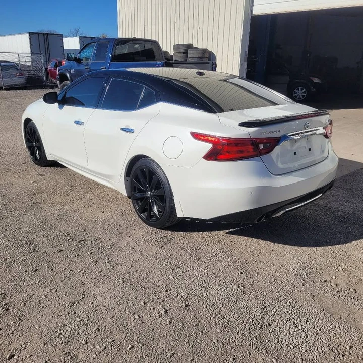 2017 Nissan Maxima 8th Gen - Image 6 of 15