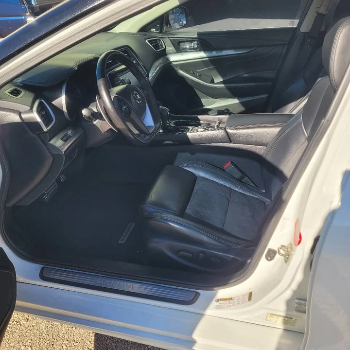 2017 Nissan Maxima 8th Gen - Image 10 of 15