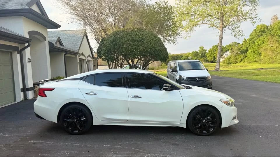 2017 Nissan Maxima 8th Gen - Image 3 of 17