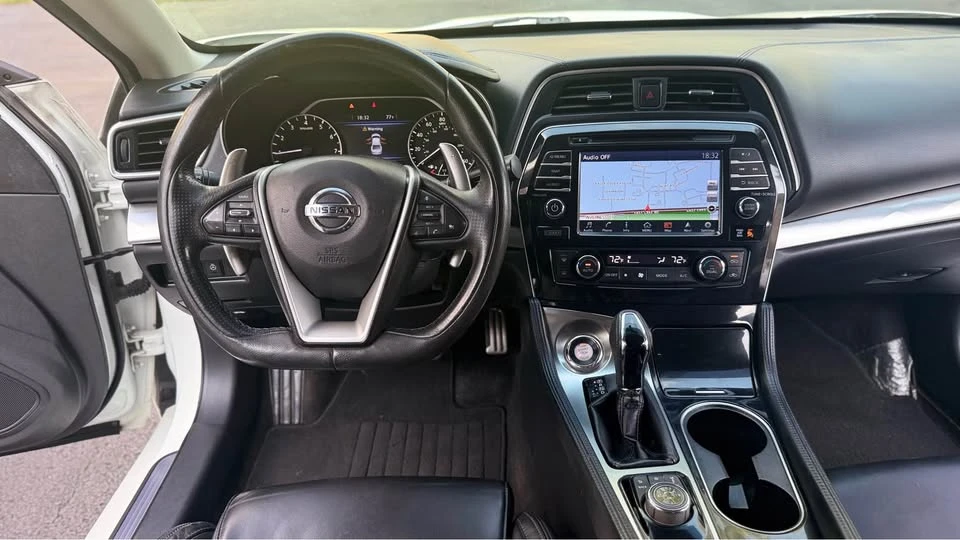 2017 Nissan Maxima 8th Gen - Image 4 of 17