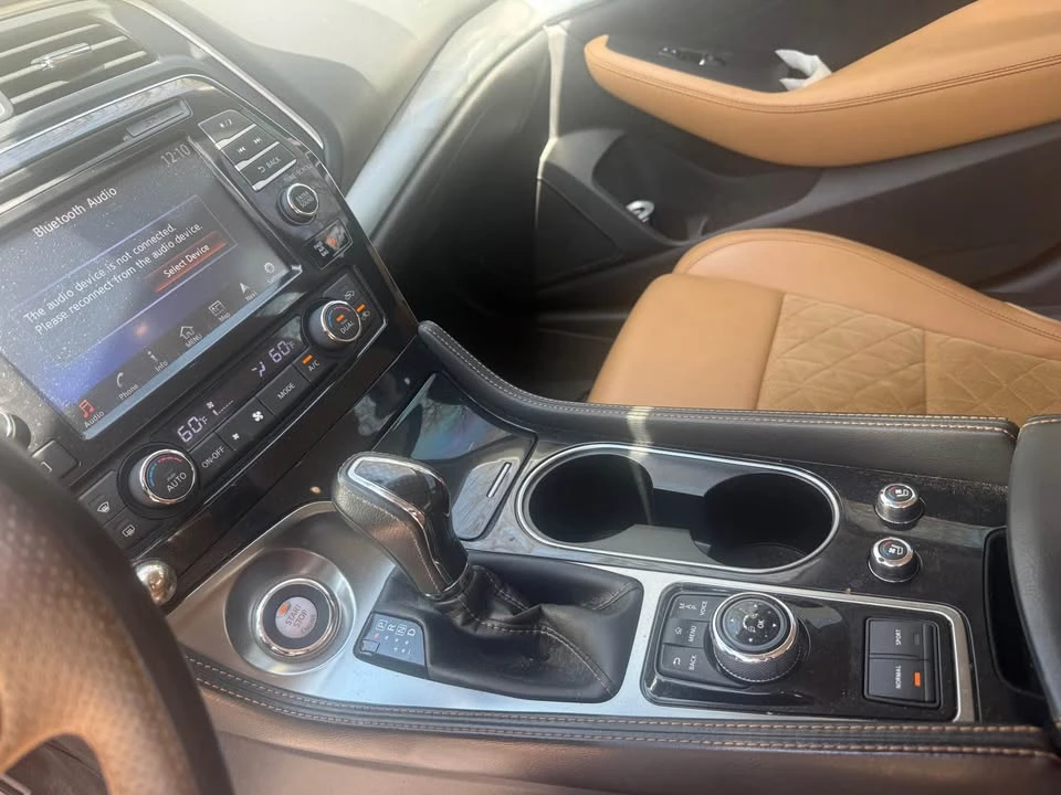 2017 Nissan Maxima 8th Gen - Image 8 of 14