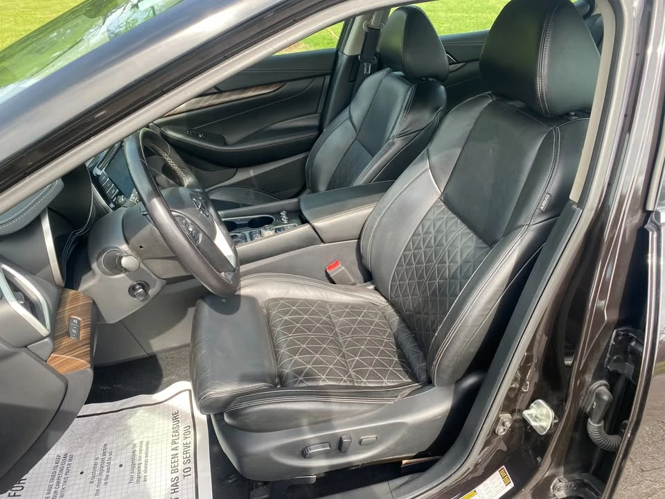 2017 Nissan Maxima 8th Gen - Image 9 of 18