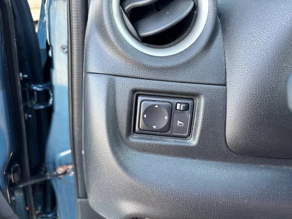 2017 Nissan Micra 4th Gen - Image 12 of 17