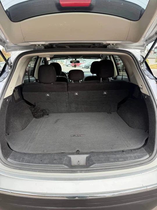 2017 Nissan Murano 3rd Gen - Image 9 of 16