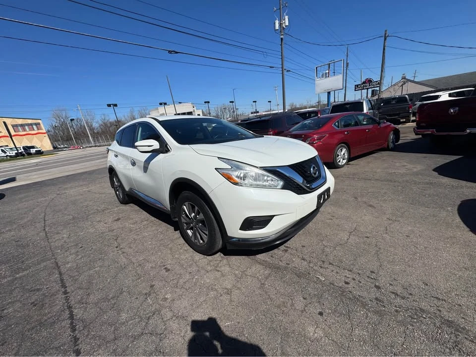 2017 Nissan Murano 3rd Gen - Image 8 of 17