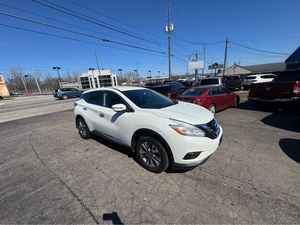 2017 Nissan Murano 3rd Gen - Image 11 of 17