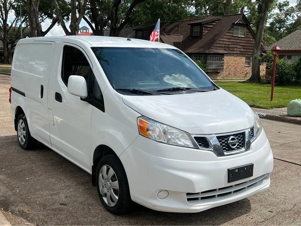 2017 Nissan NV - Image 3 of 5