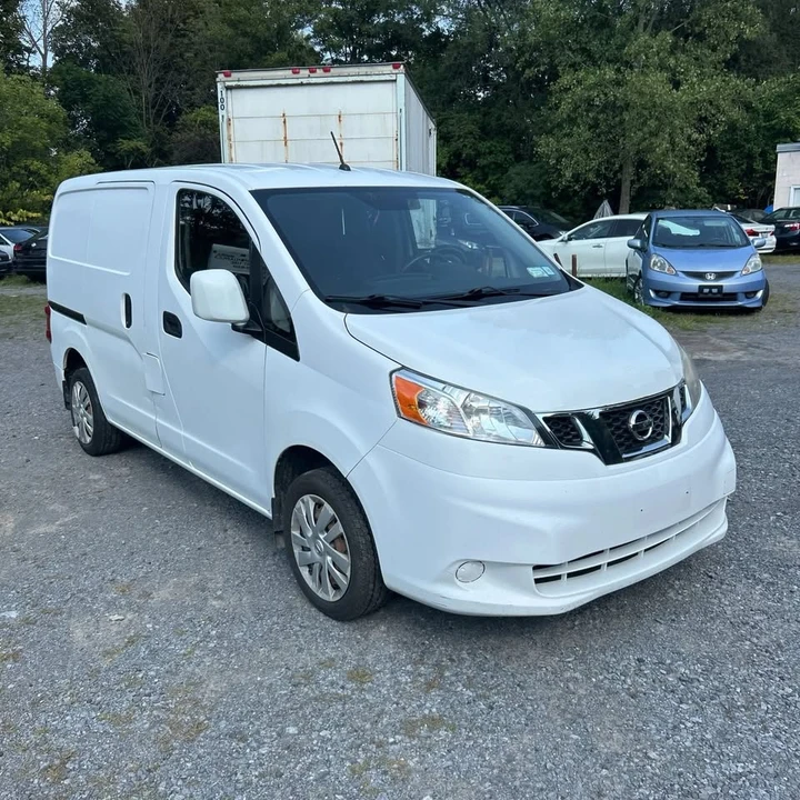 2017 Nissan NV - Image 4 of 6