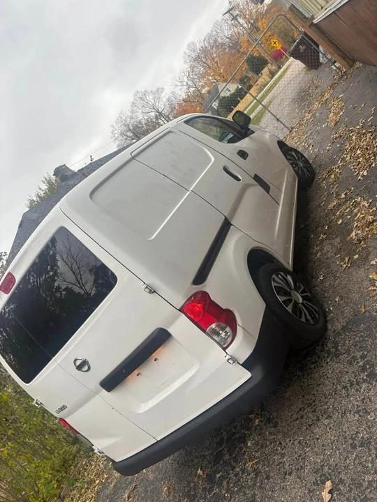 2017 Nissan NV - Image 2 of 13