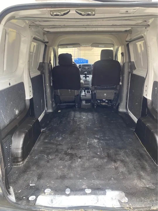 2017 Nissan NV - Image 11 of 16