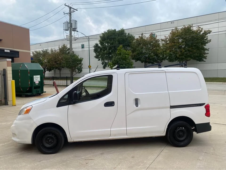 2017 Nissan NV - Image 2 of 16