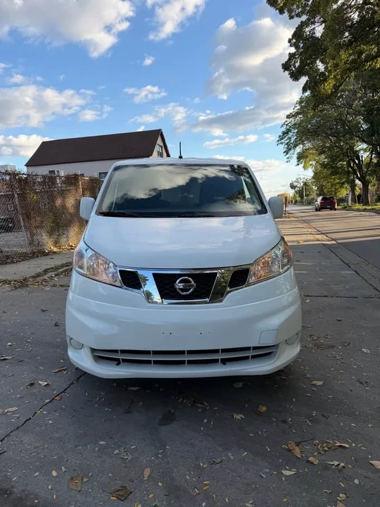 2017 Nissan NV - Image 8 of 16