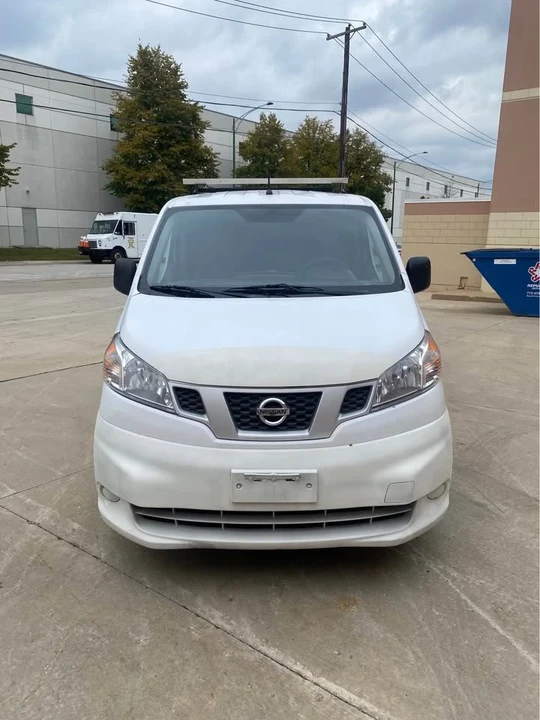 2017 Nissan NV - Image 8 of 16