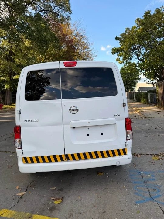 2017 Nissan NV - Image 4 of 16