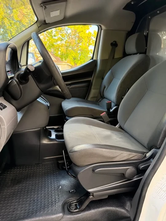 2017 Nissan NV - Image 9 of 16