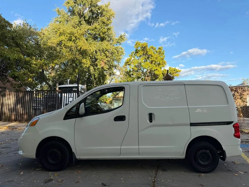 2017 Nissan NV - Image 2 of 16
