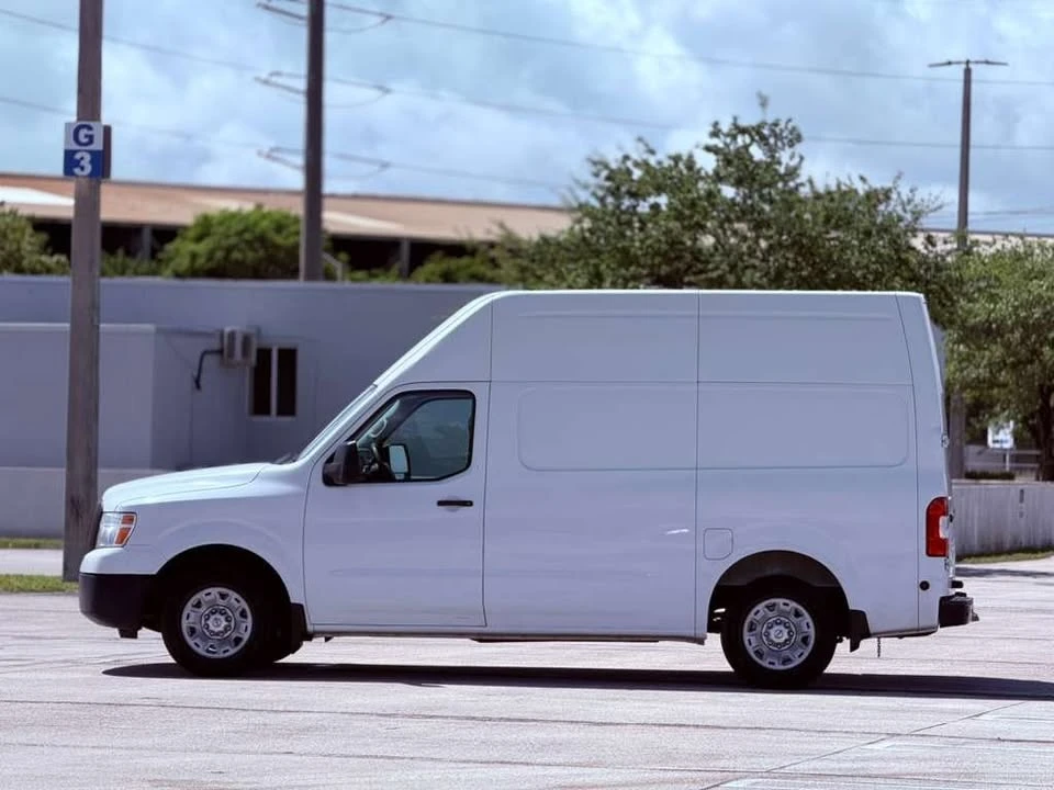 2017 Nissan NV2500 - Image 4 of 12