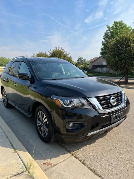 2017 Nissan Pathfinder 4th Gen - Image 6 of 6