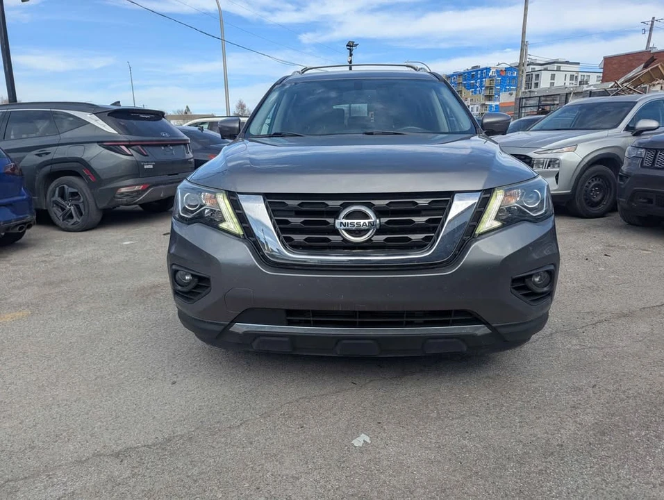 2017 Nissan Pathfinder 4th Gen - Image 3 of 19