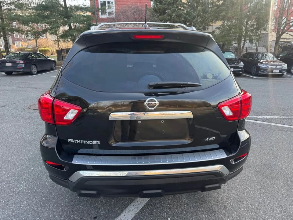 2017 Nissan Pathfinder 4th Gen - Image 7 of 20
