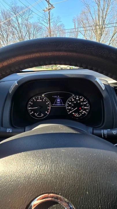 2017 Nissan Pathfinder 4th Gen - Image 8 of 9