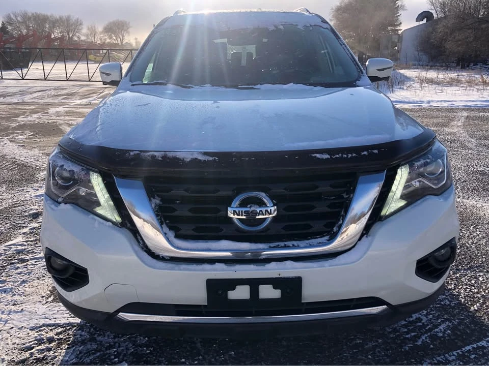 2017 Nissan Pathfinder 4th Gen - Image 3 of 18