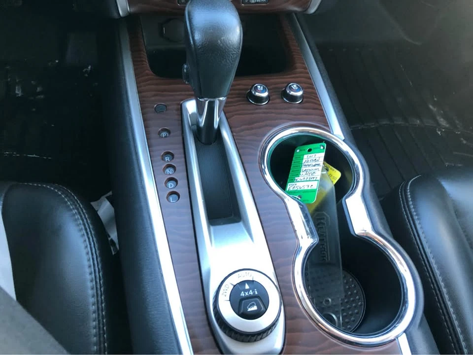 2017 Nissan Pathfinder 4th Gen - Image 11 of 18