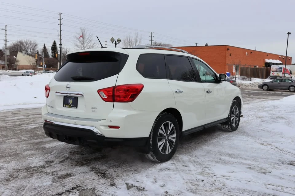 2017 Nissan Pathfinder 4th Gen - Image 7 of 20