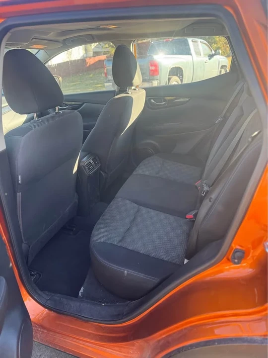 2017 Nissan Rogue - Image 3 of 5