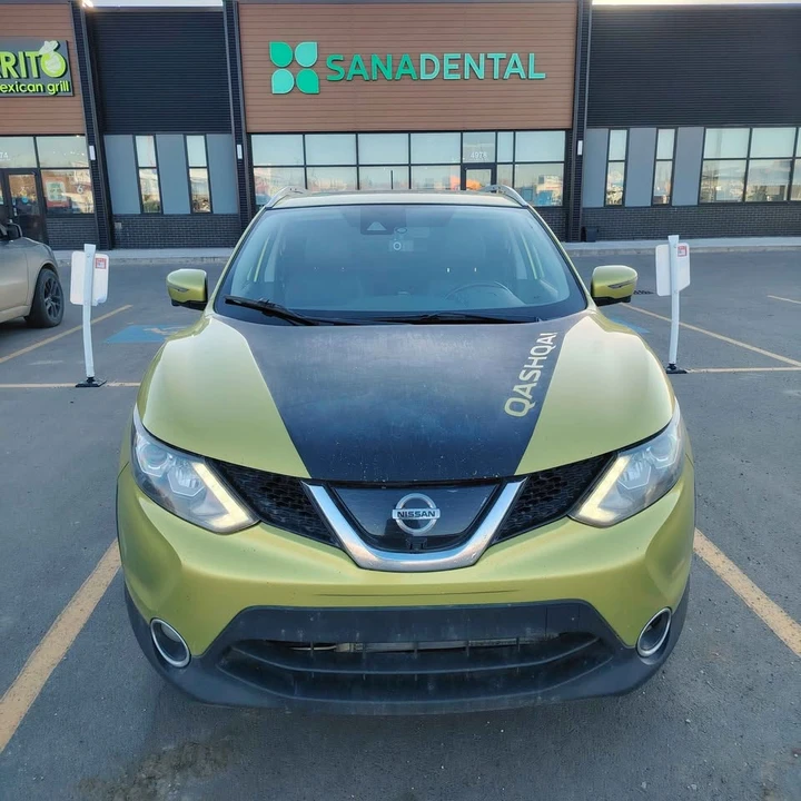 2017 Nissan Rogue - Image 2 of 16