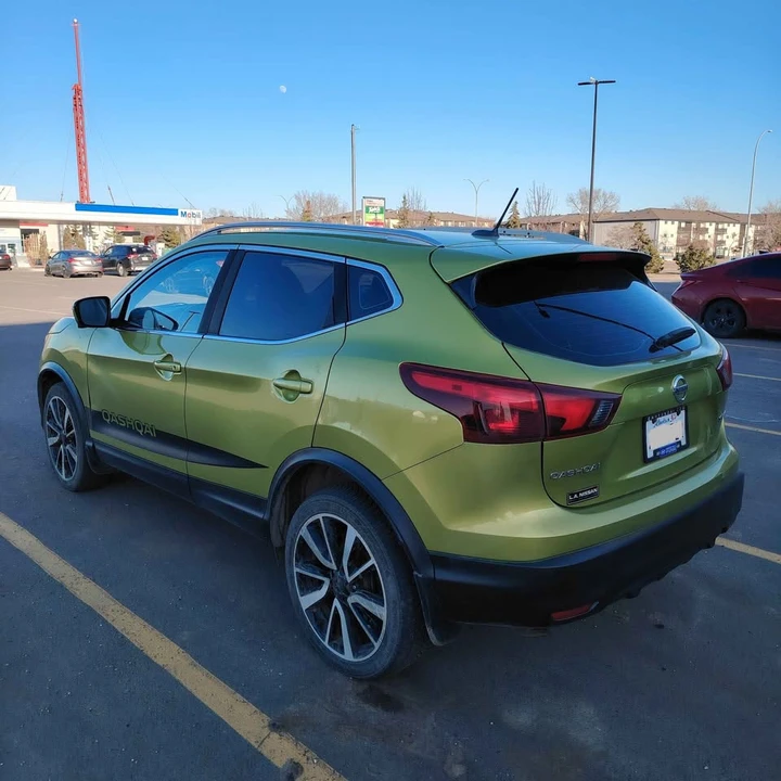 2017 Nissan Rogue - Image 6 of 16