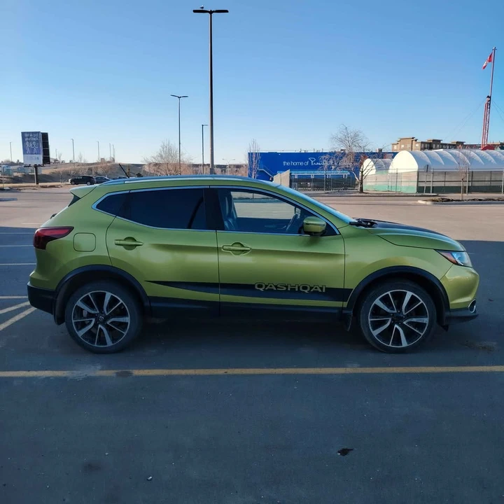 2017 Nissan Rogue - Image 4 of 16