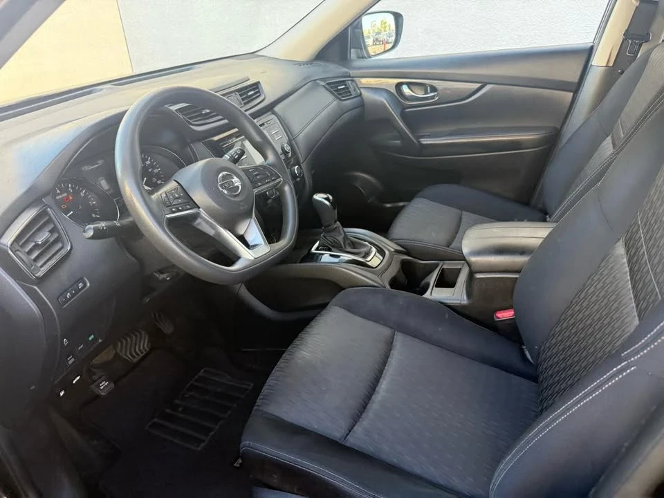 2017 Nissan Rogue - Image 5 of 5