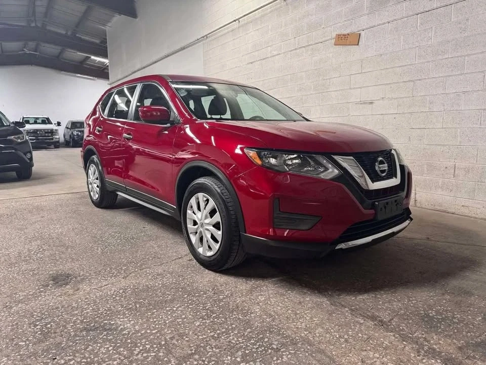 2017 Nissan Rogue - Image 3 of 13