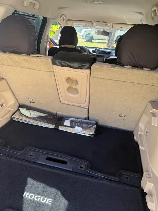2017 Nissan Rogue - Image 6 of 11