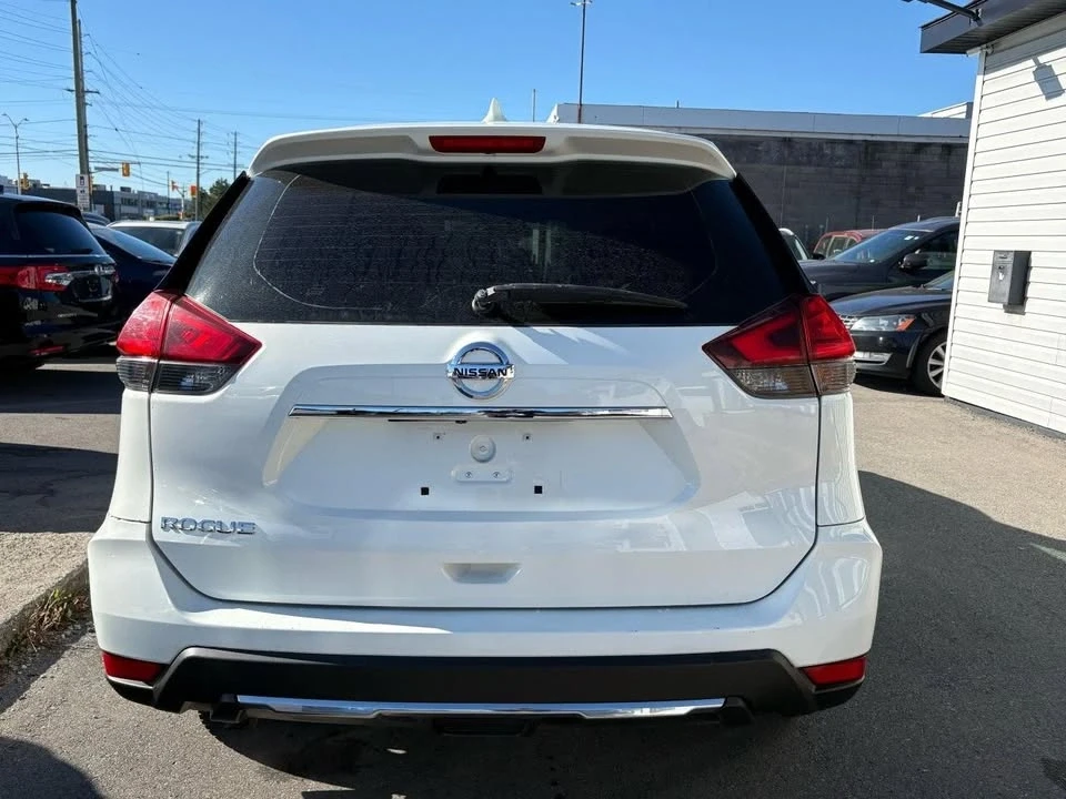 2017 Nissan Rogue - Image 6 of 20