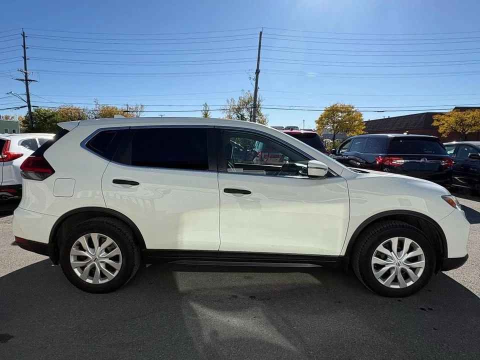 2017 Nissan Rogue - Image 4 of 20