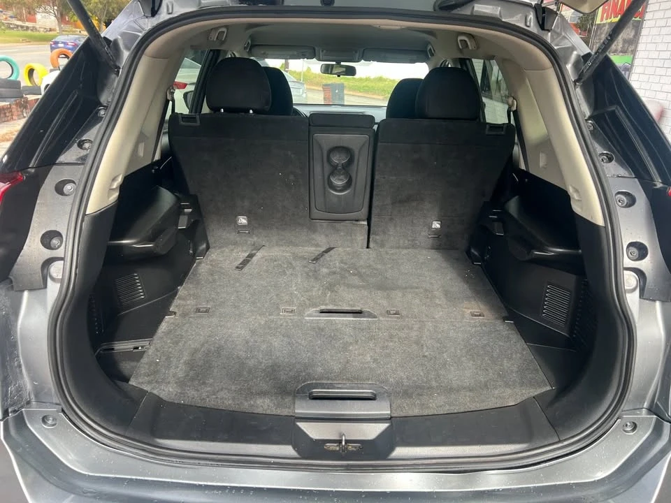 2017 Nissan Rogue - Image 12 of 12