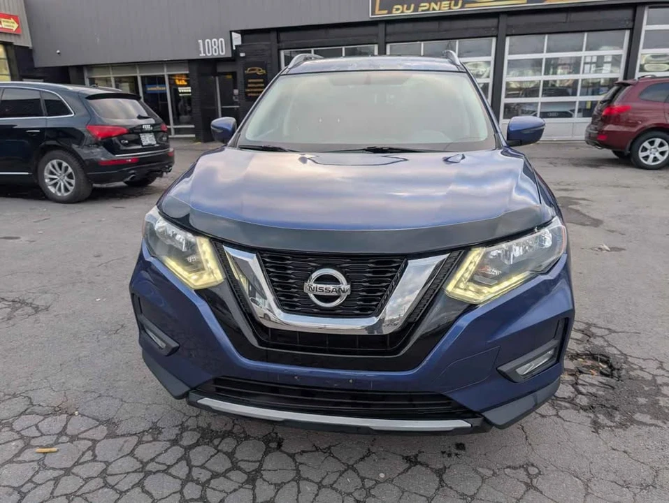 2017 Nissan Rogue - Image 8 of 19