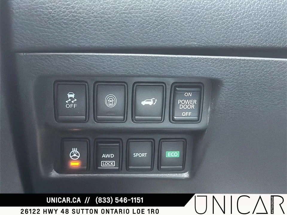 2017 Nissan Rogue - Image 18 of 20