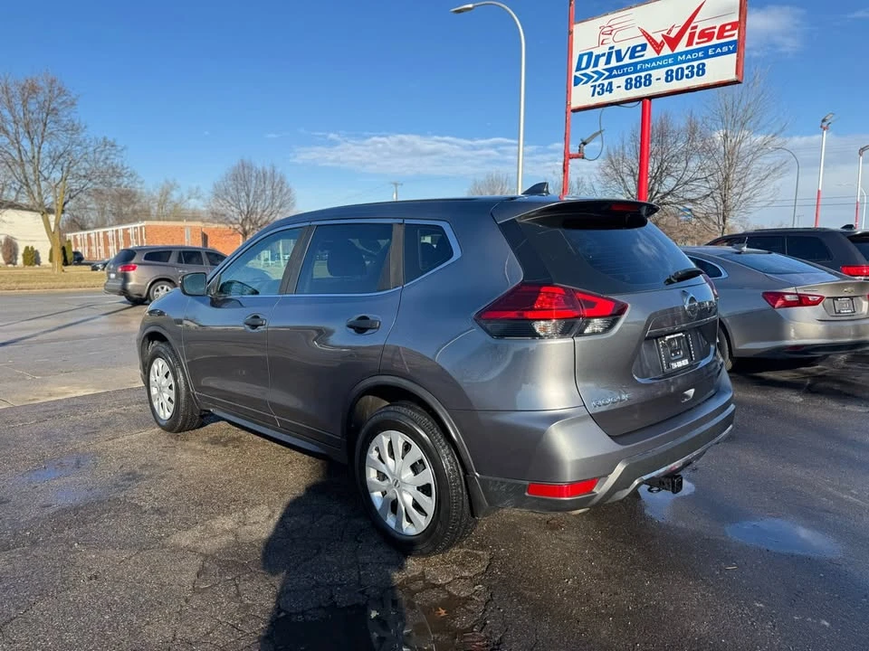 2017 Nissan Rogue - Image 5 of 20